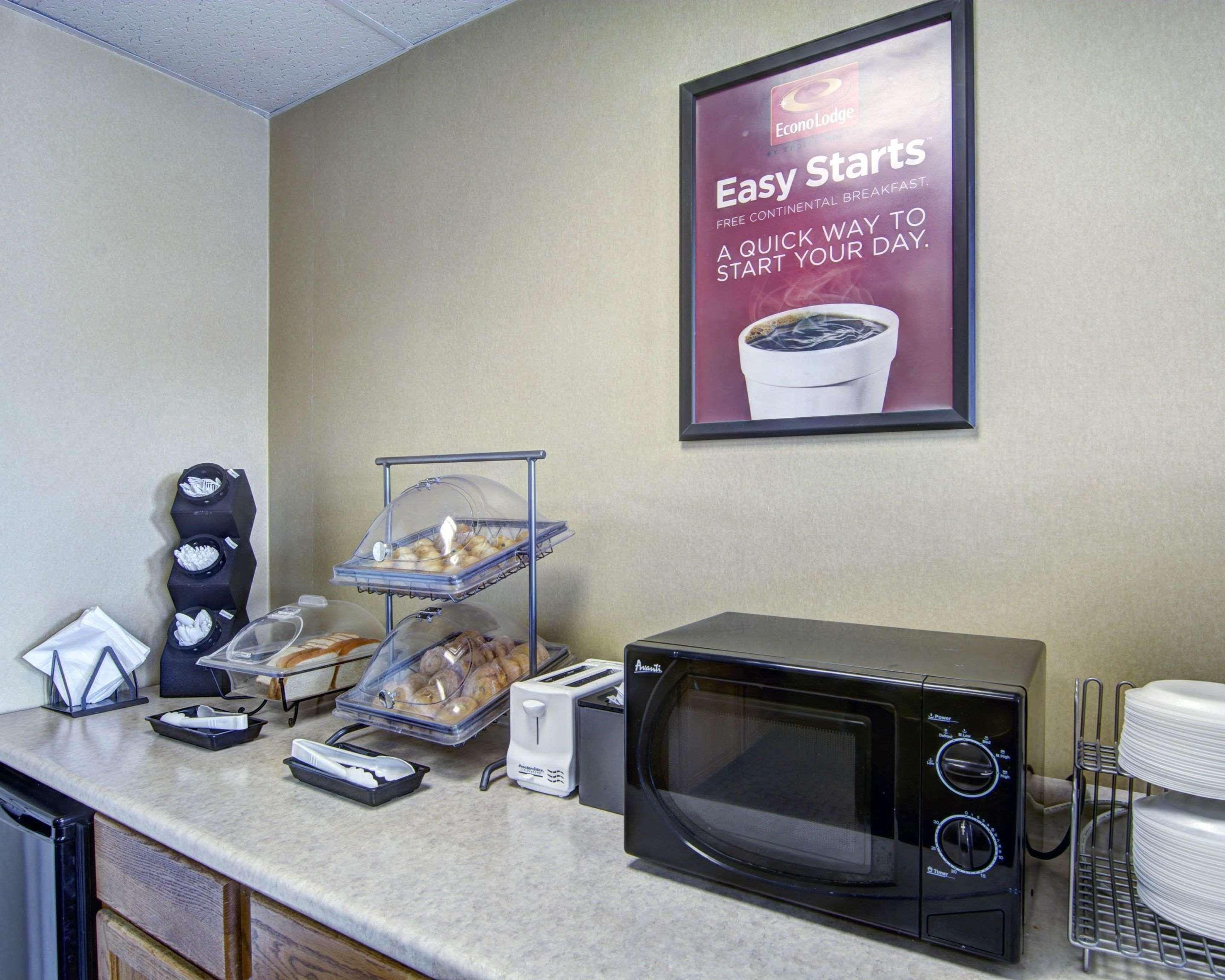 Econo Lodge Wytheville Esterno foto