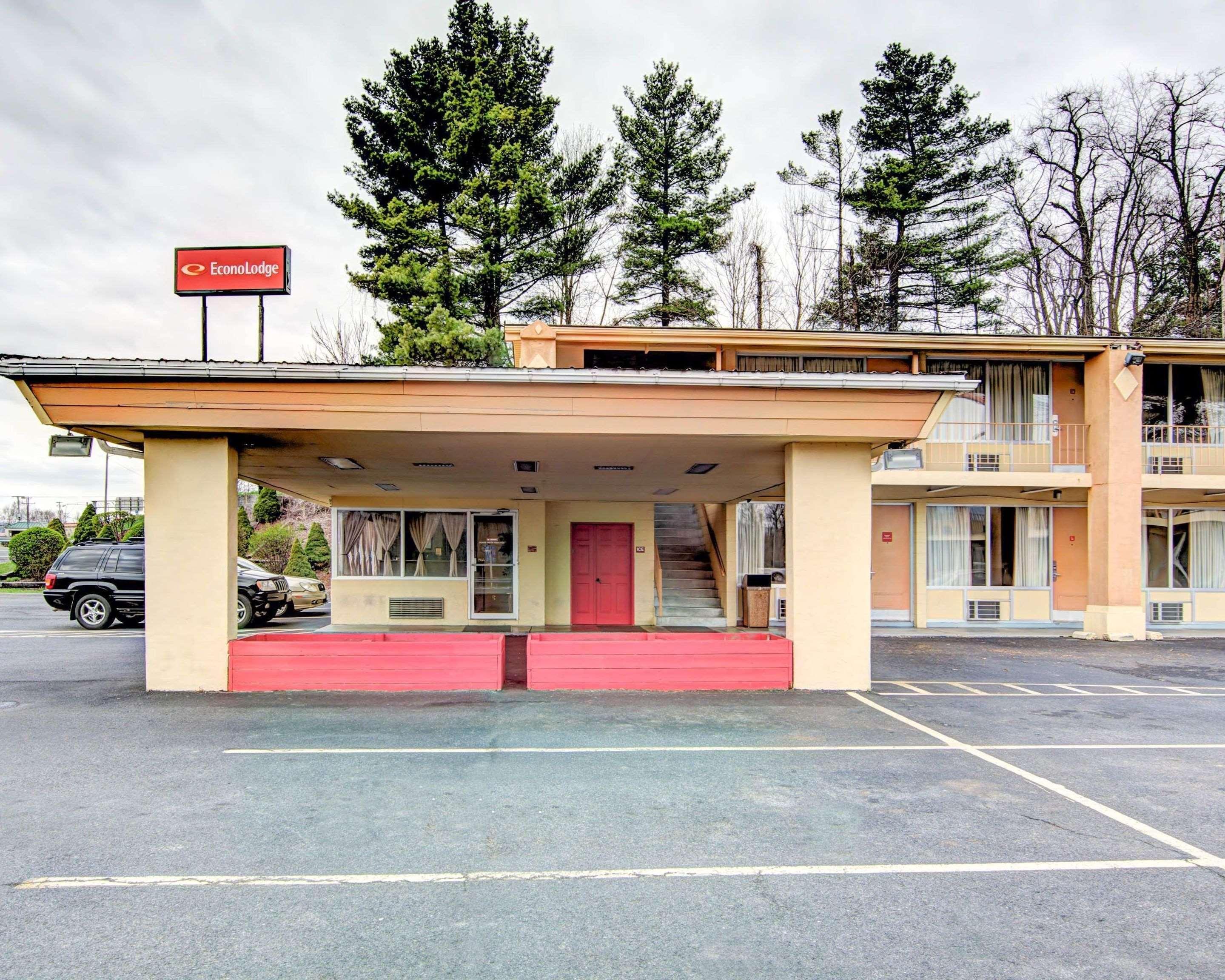 Econo Lodge Wytheville Esterno foto